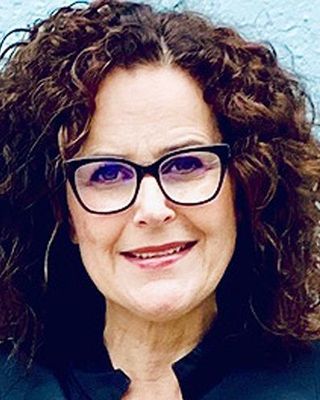 زهرا حیدری داینی