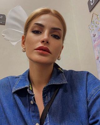 پگاه بختیاری