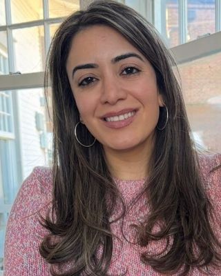 لوکیشن سارا صمدی