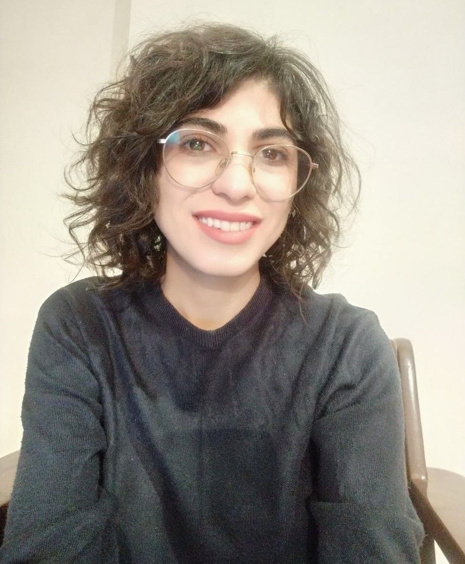 نفیسه حاجی بکلو