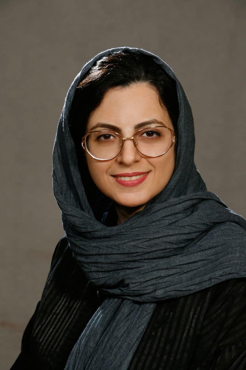 Shokoufe oyarhosseni